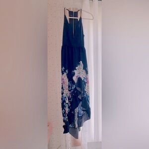 Deep V floral dress with zipper back